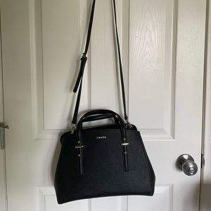 Barely used black Calvin Klein purse